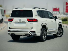 Toyota Land Cruiser VXR