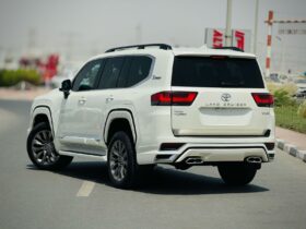 Toyota Land Cruiser VXR