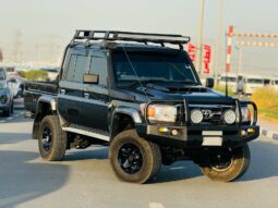 Toyota Land Cruiser pick up