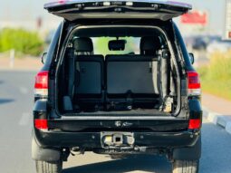 Toyota Land Cruiser Black