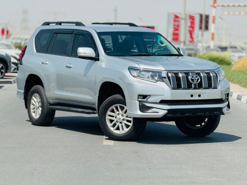 Toyota land cruiser prado
