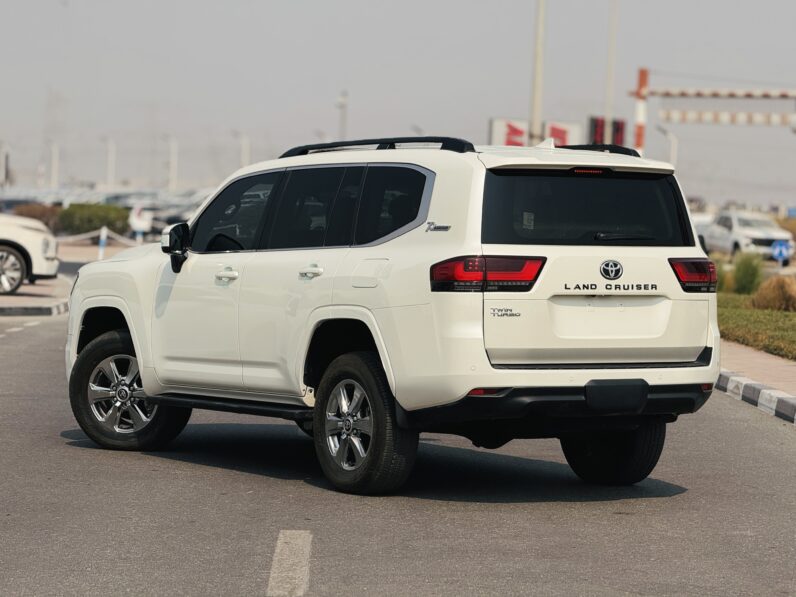 Toyota land cruiser vxr