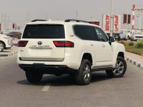 Toyota land cruiser vxr